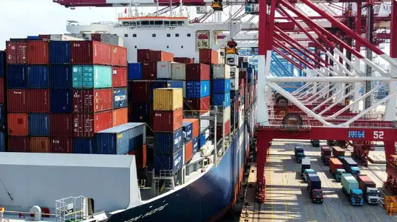 中国与上合组织其他成员国贸易额占我外贸总额8%